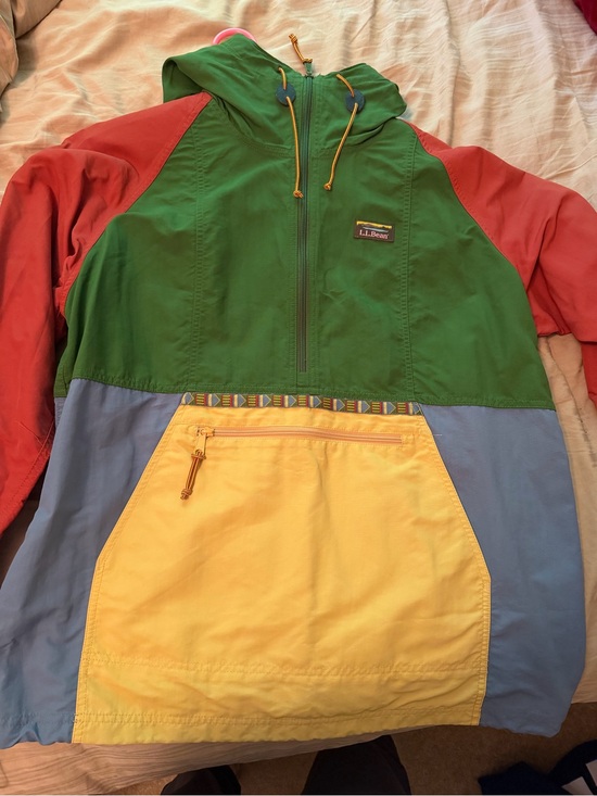 L.L. Bean Jackets & Blazers - L.L.Bean Green Nylon Windbreaker Jacket